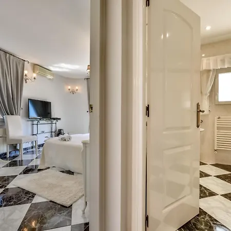 Pensionat Fortuna - у Estudios Vacaciones Con Piscina Comun, *