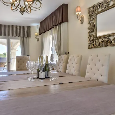 Pensionat Fortuna - у Estudios Vacaciones Con Piscina Comun, Calpe